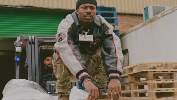 AFROBEATS STAR ASAKE REINVENTS SOUND, UNVEILS NEW ALBUM M$NEY
